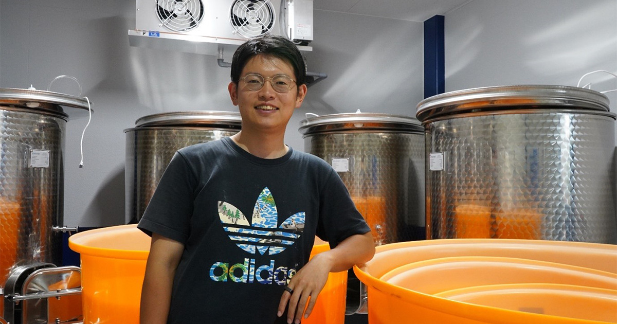 ブドウ栽培から醸造まで……「純県産ワイン」にこだわる元銀行員が見つけた自分らしいはたらき方