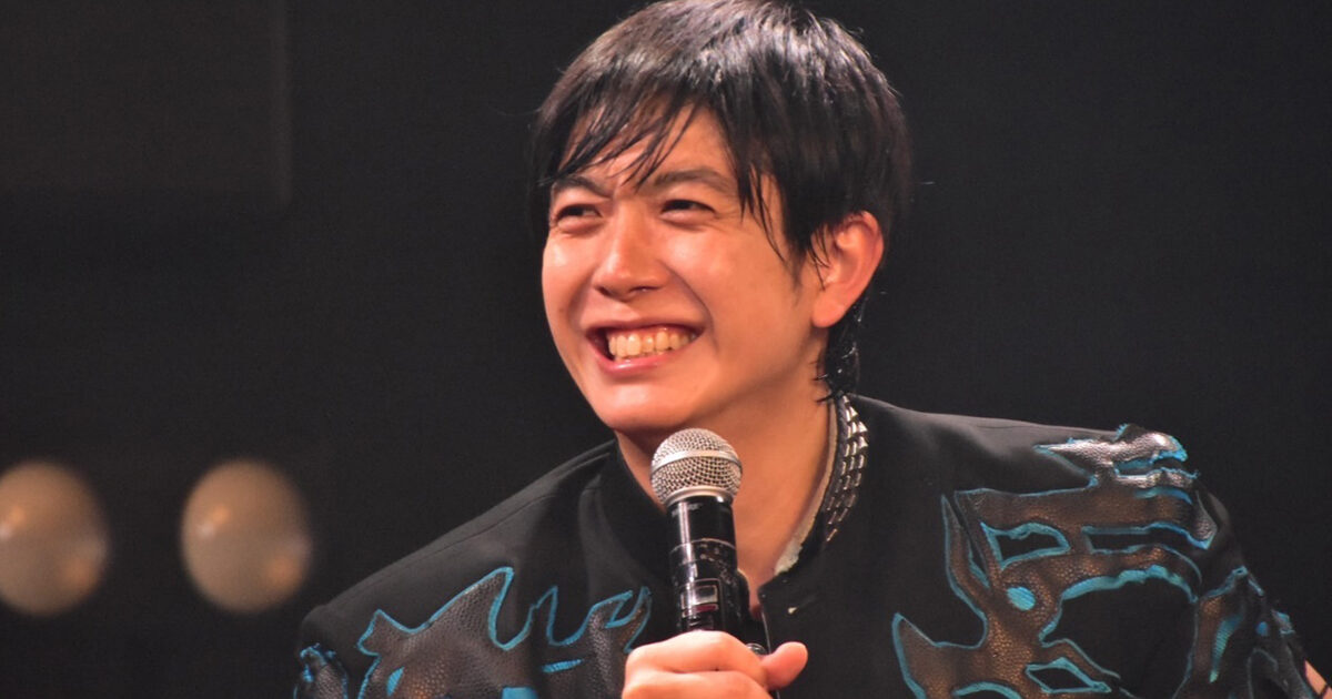 つんく♂も認めるアイドルに。大手鉄鋼メーカー辞め、日本武道館ライブ